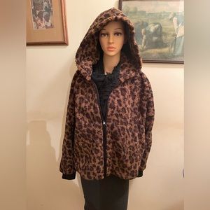 LOU AND GREY FAUX FUR LEOPARD JACKET